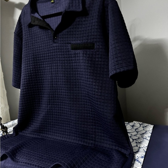 G&P’ Men’s XXL Navy Blue Textured Polo Shirt with Contrast Trim - Picture 6 of 10